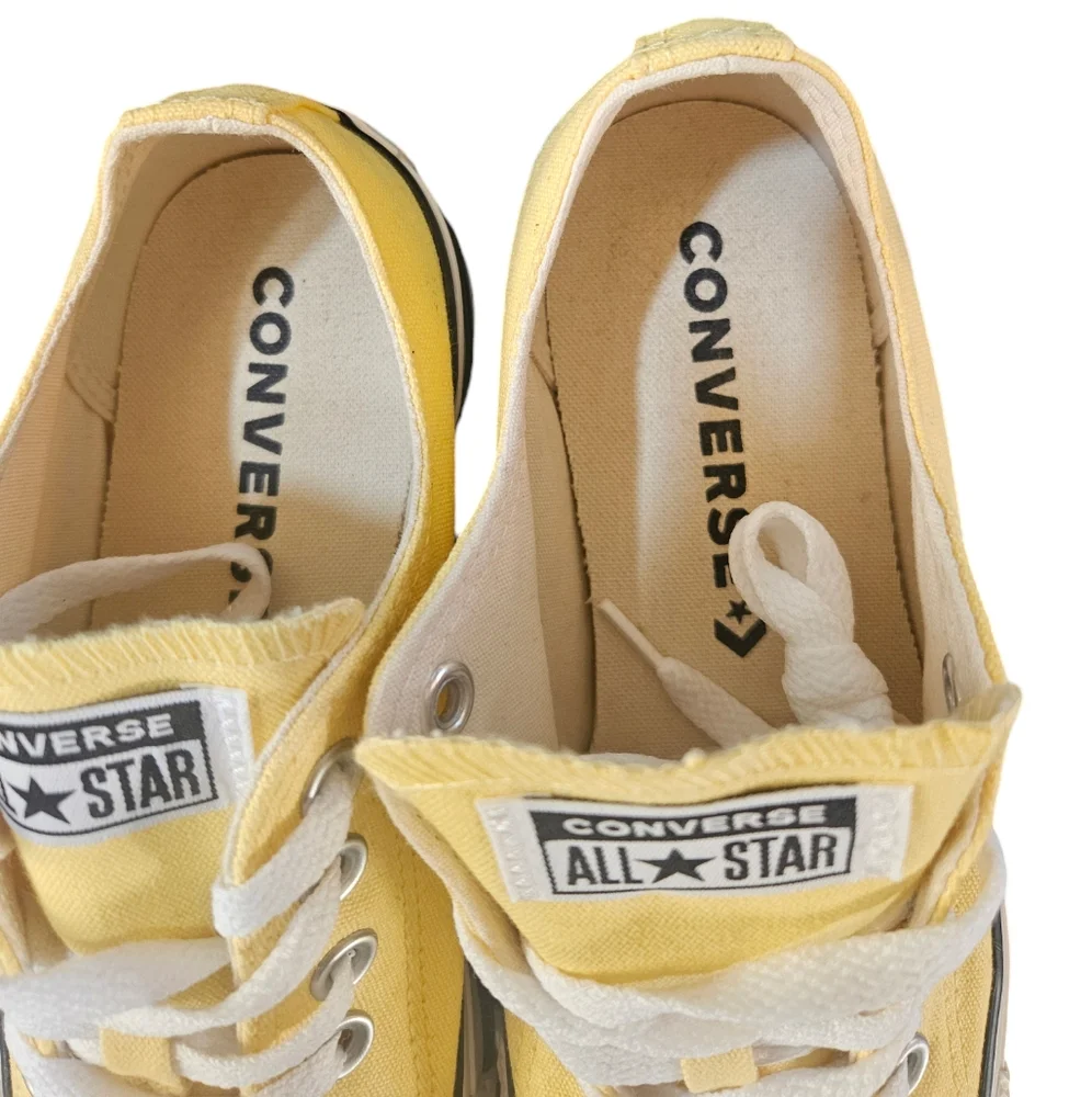 Slip-on Converse Shoes - Picture 3 of 6